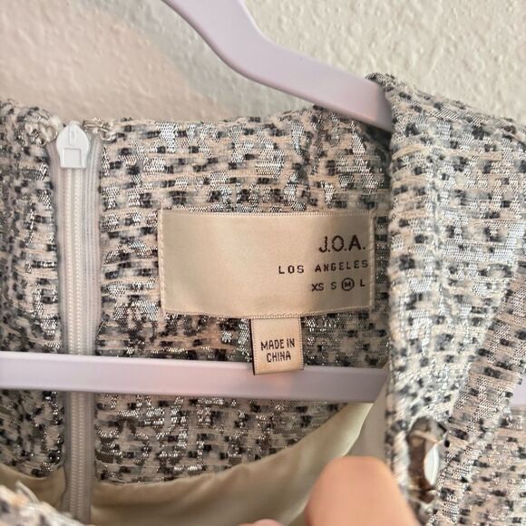 NWOT J.O.A. Embellished Dress Silver Tweed-style Dress Size Medium - Picture 7 of 7